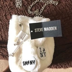 Super cute faux fur, NWT, Steve Madden purse